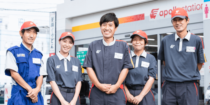 電気は、車検や車販と並ぶ重要な商材。<br>切り替えてもらえれば、お客様・SSにメリットはたくさん!<br>自信をもってアプローチしています。