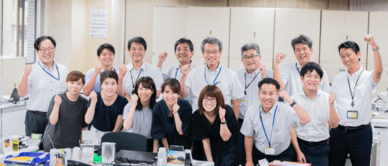 お客様に喜んでいただき、お客様を増やす⸺<br>出光興産との連携にもとづき、<br>新しいことに取り組む〝礎〟をつくる